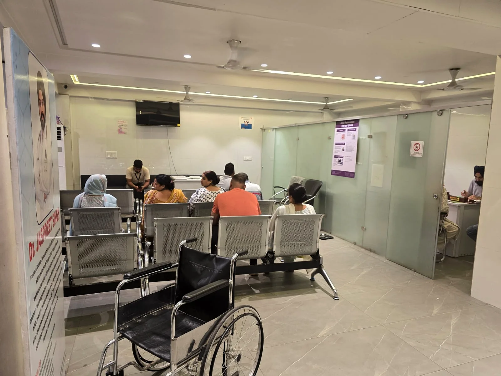 Spacious waiting area at Bhagwati Medicate Talab Tillo